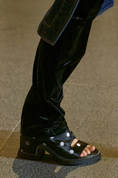 Look 18